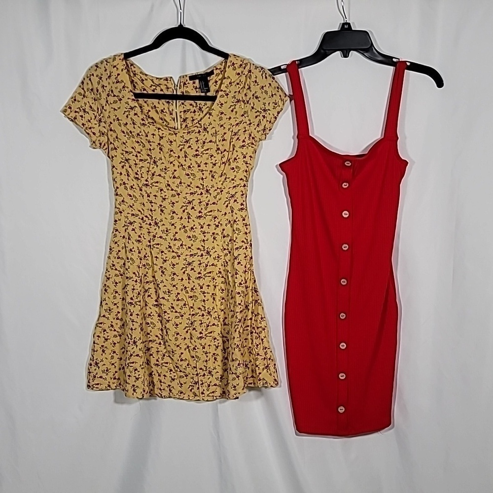 💚Forever21 yellow floral print dress and iris dress